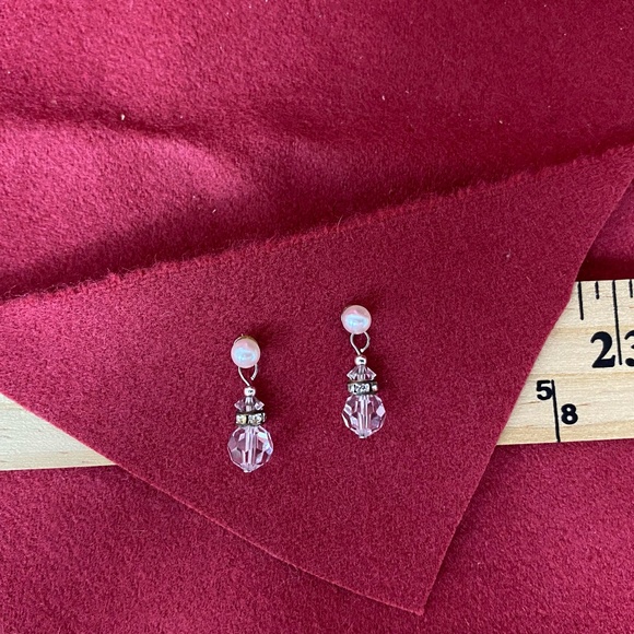 Crystal and Pearl 1" Dangle Post Earring Set. Perfect for Weddings. 2002 - Picture 9 of 15